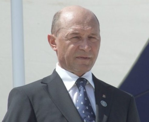 Băsescu: La suspendare am fost susţinut şi de oportunişti